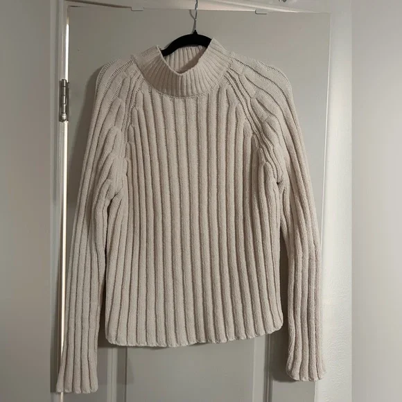 Pink Lily Comfy Sweater - Picture 1 of 3